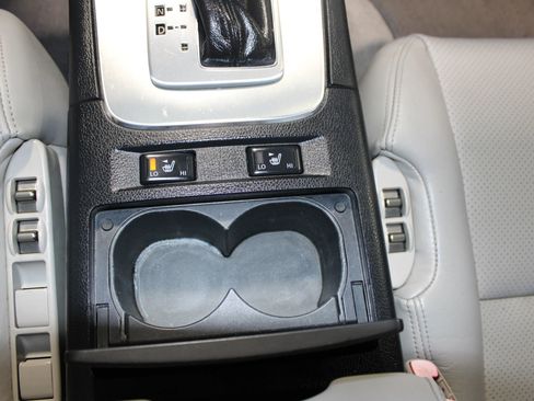 Used 2007 INFINITI G35 Coupe w/ Premium Pkg RWD image 12