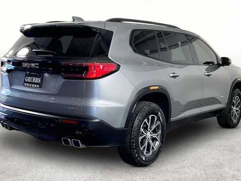Used 2024 GMC Acadia AT4 w/ Luxury Package AWD/4WD image 4