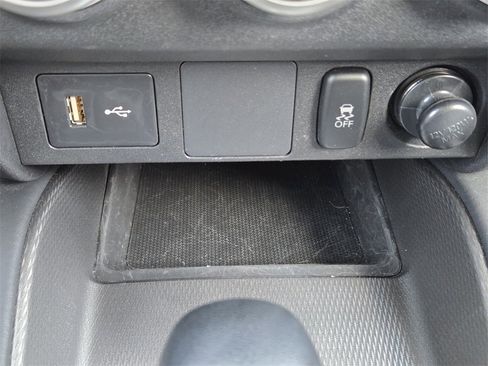 Used 2024 Mitsubishi Outlander Sport ES image 22