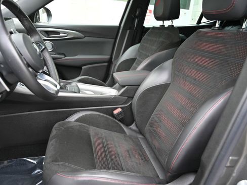 Used 2024 Dodge Hornet R/T Plus AWD/4WD image 19