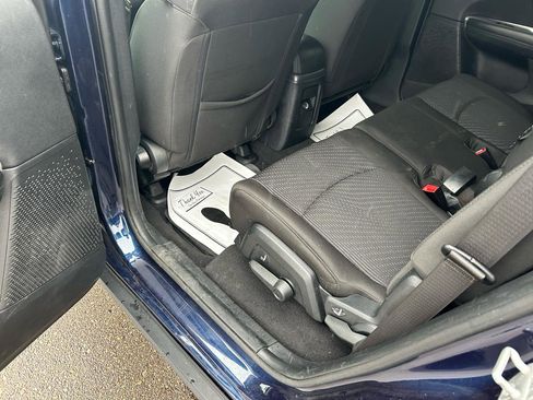 Used 2018 Dodge Journey SE image 9