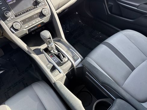 Used 2020 Honda Civic LX image 32