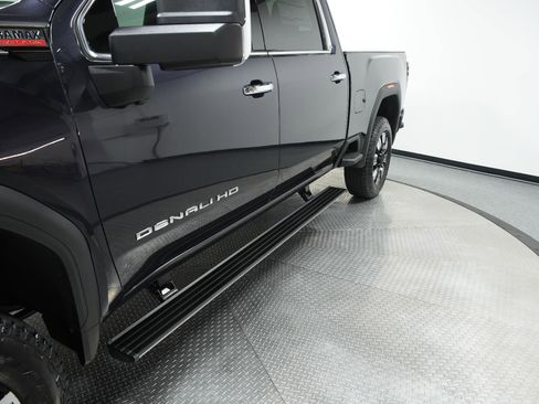 New 2026 GMC Sierra 2500 Denali w/ Denali Reserve Package AWD/4WD image 4