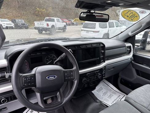 Used 2023 Ford F250 XLT w/ 360-Degree Camera Package image 14