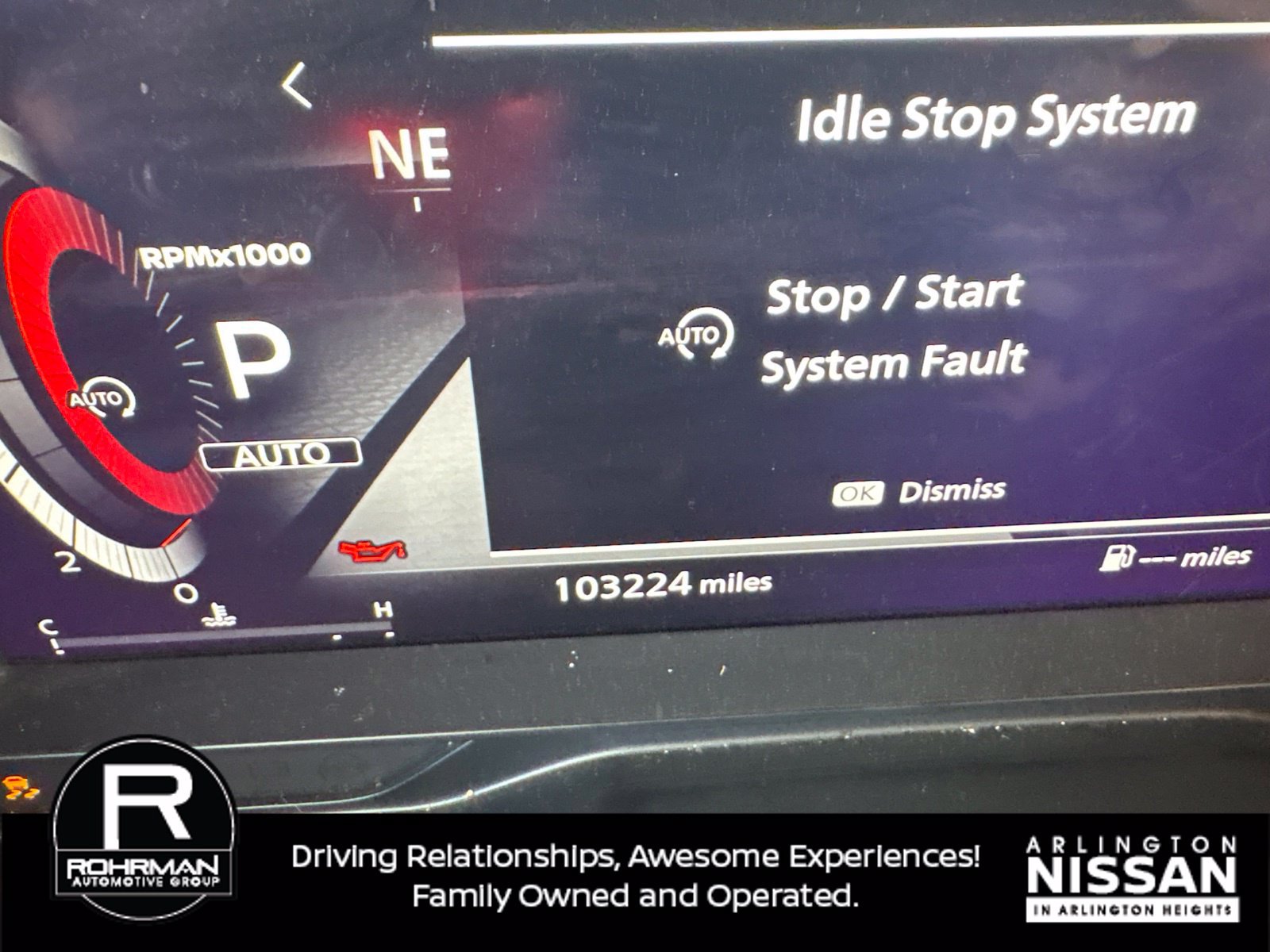 Used 2022 Nissan Pathfinder Platinum w/ Lighting Package (N92) AWD/4WD image 2