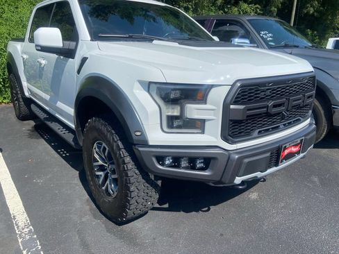 Used 2018 Ford F150 Raptor w/ Equipment Group 802A Luxury AWD/4WD image 11