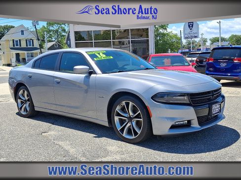 Used 2016 Dodge Charger R/T image 1