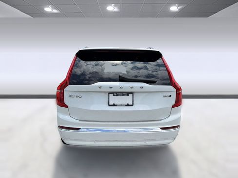 Used 2024 Volvo XC90 B6 Ultimate w/ Protection Package Premier AWD/4WD image 10
