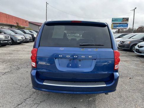 Used 2011 Dodge Grand Caravan Express FWD image 5