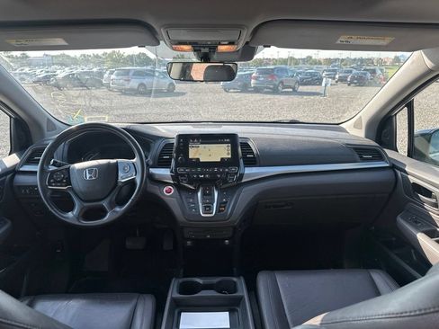 Used 2018 Honda Odyssey Touring image 21