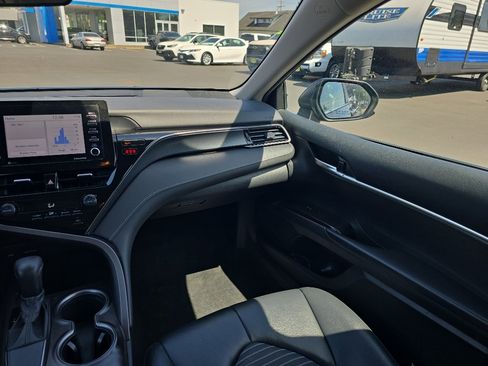 Certified 2021 Toyota Camry SE FWD image 20