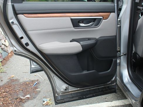 Used 2018 Honda CR-V EX image 14
