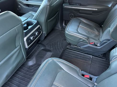 Used 2022 Ford Expedition Timberline AWD/4WD image 4