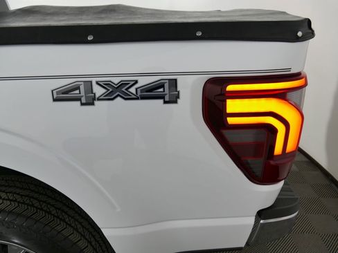 Used 2025 Ford F150 Lariat w/ Equipment Group 501A Mid AWD/4WD image 27
