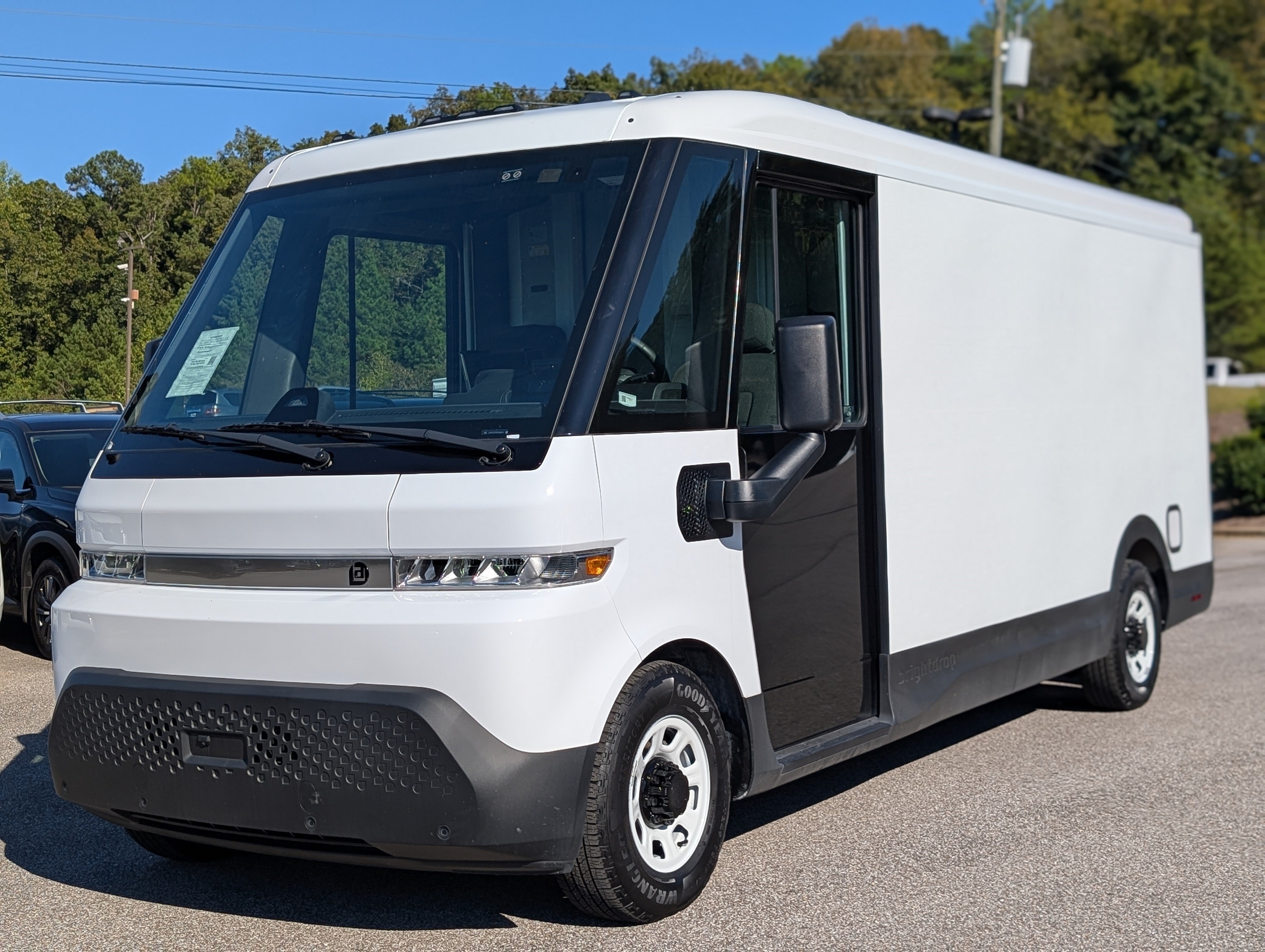Used 2024 Chevrolet Brightdrop 600 w/ Commercial Equipment Package AWD/4WD image 5