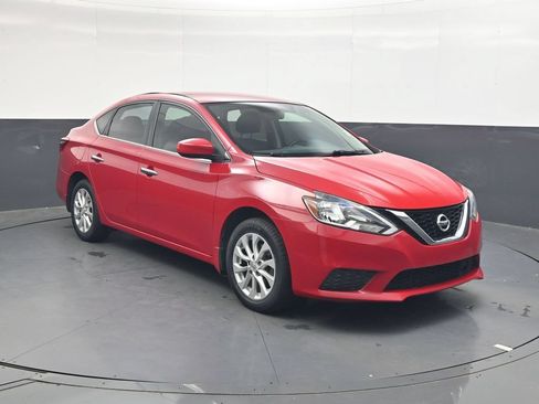 Used 2018 Nissan Sentra SV w/ Electronics Package FWD image 2