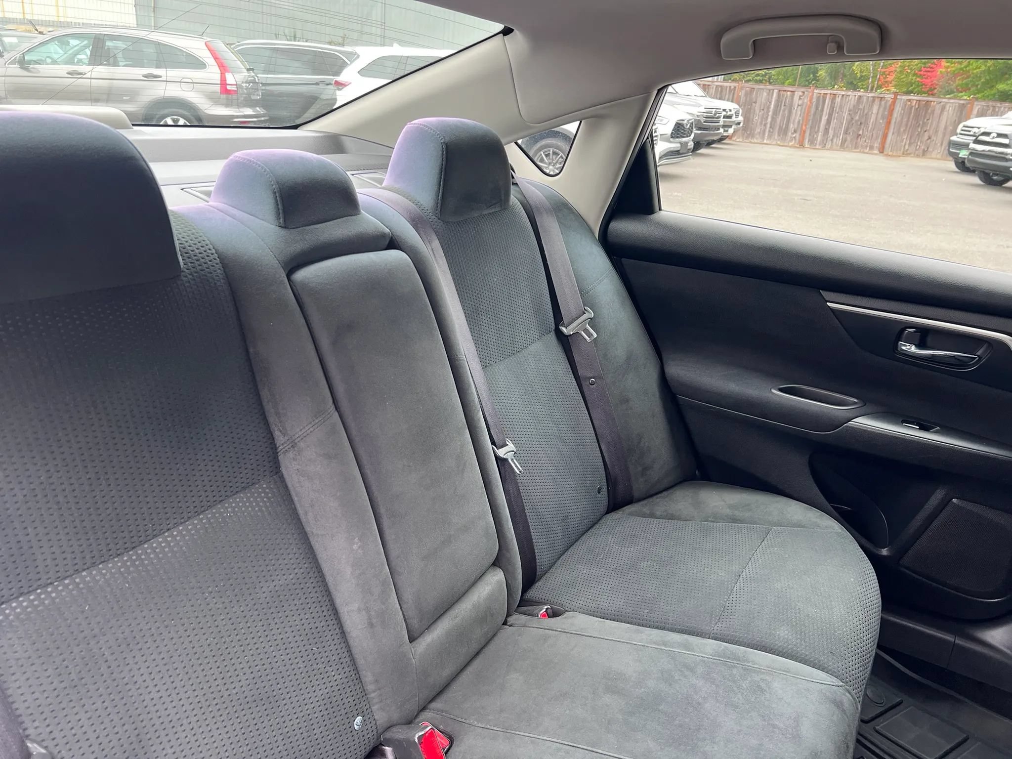 Used 2015 Nissan Altima 2.5 S w/ Power Driver Seat Package FWD image 35