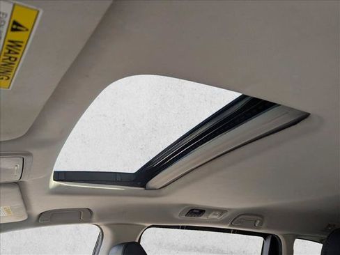 Used 2025 Honda Odyssey EX-L image 14