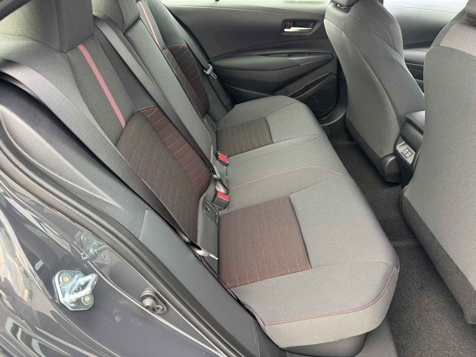 New 2027 Toyota Corolla SE FWD image 5