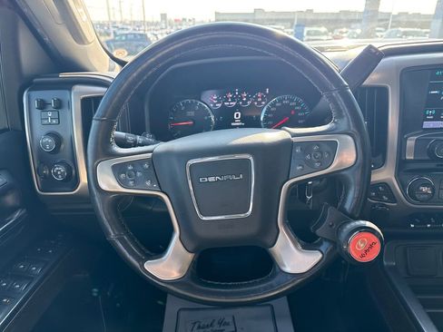 Used 2017 GMC Sierra 2500 Denali image 18