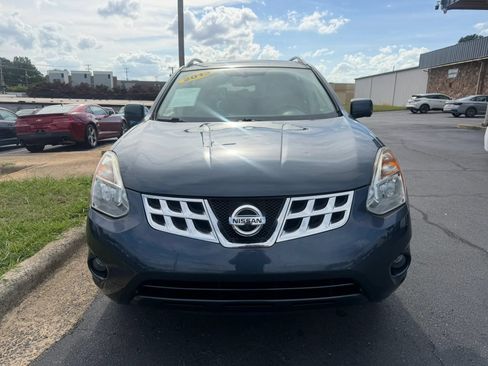 Used 2013 Nissan Rogue SL FWD image 2