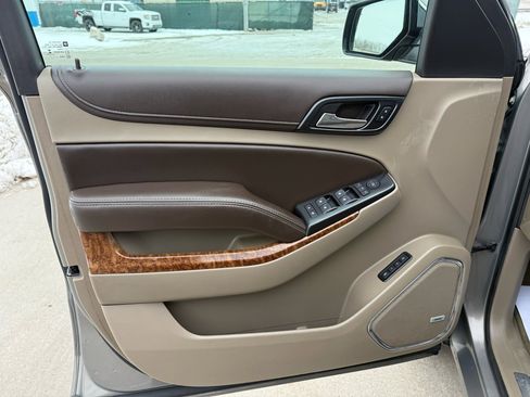 Used 2017 Chevrolet Tahoe Premier image 12
