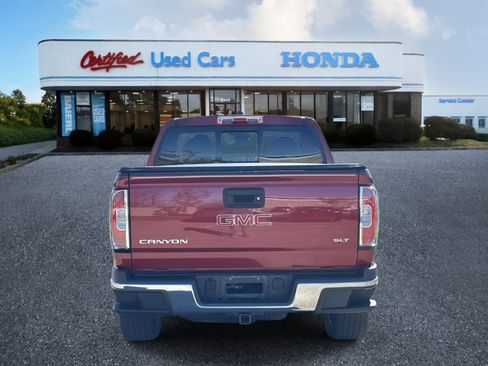 Used 2016 GMC Canyon SLT w/ Driver Alert Package image 4