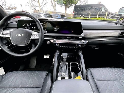 Certified 2025 Kia Telluride SX Prestige X-Line image 11