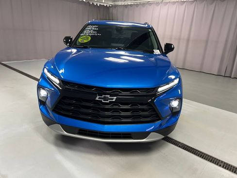 Used 2024 Chevrolet Blazer LT w/ Convenience Package image 2