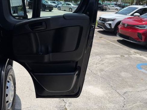 Used 2023 RAM ProMaster 2500 FWD image 19
