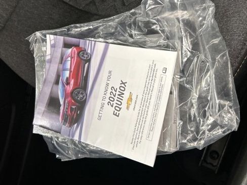 Used 2022 Chevrolet Equinox LT image 31