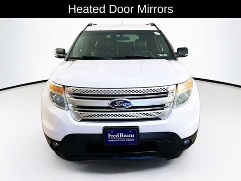 Used 2014 Ford Explorer XLT AWD/4WD image 2
