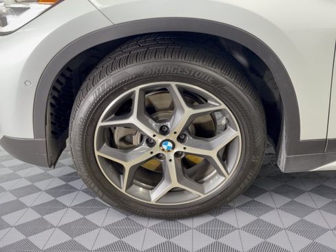 Used 2016 BMW X1 xDrive28i AWD/4WD image 13
