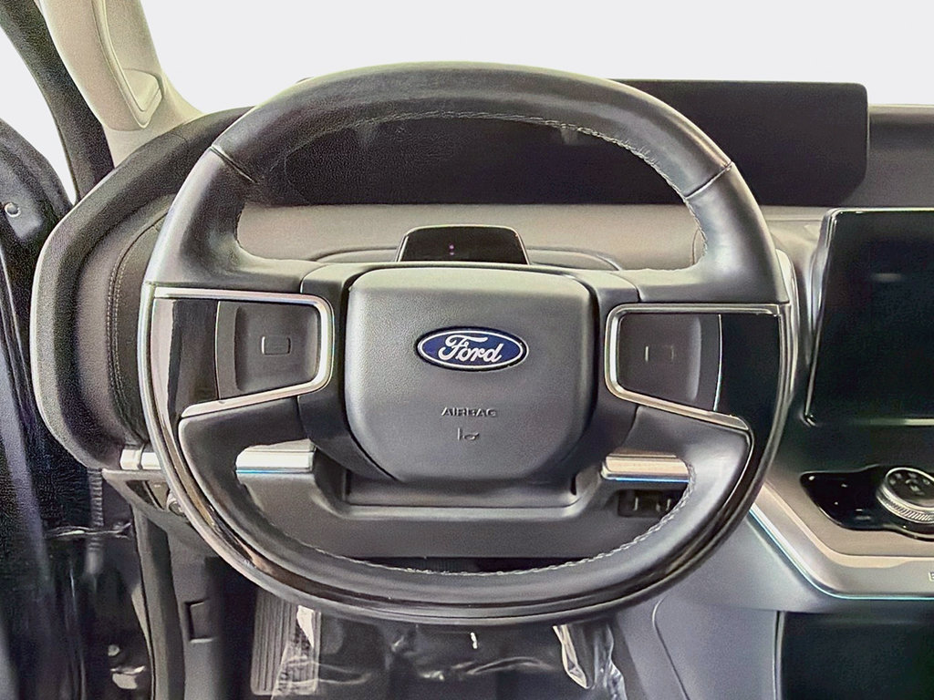 Used 2025 Ford Expedition Platinum AWD/4WD image 38