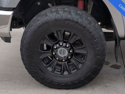 Used 2021 Ford F250 Lariat w/ Tremor Off-Road Package image 14