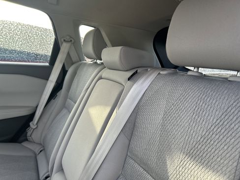 Used 2025 Nissan Rogue SV image 15