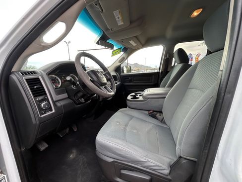 Used 2017 RAM 1500 Express image 12