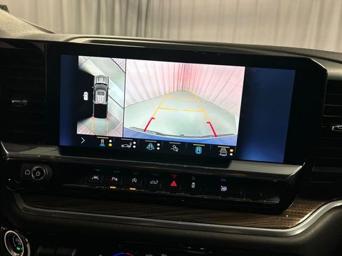 Used 2022 Chevrolet Silverado 1500 RST w/ Convenience Package II image 18