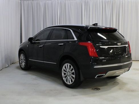 Used 2017 Cadillac XT5 Platinum image 25