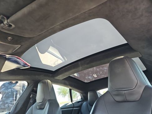 Used 2015 Tesla Model S 85D AWD/4WD image 16