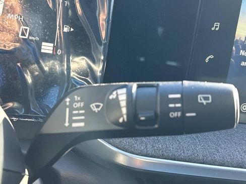 New 2026 Nissan Kicks SV w/ SV Premium Package FWD image 28