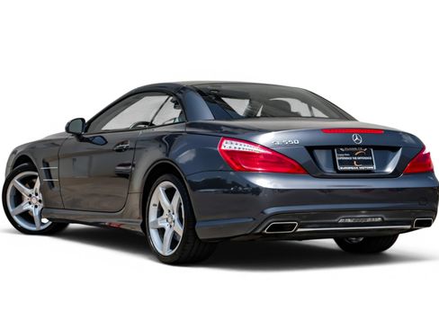 Used 2015 Mercedes-Benz SL 400 w/ Premium I Package image 10