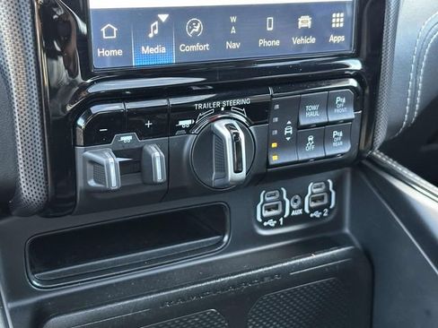 Used 2022 RAM 1500 Limited AWD/4WD image 13
