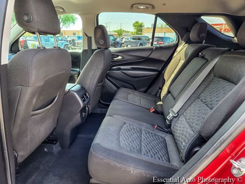 Used 2020 Chevrolet Equinox LT FWD image 10