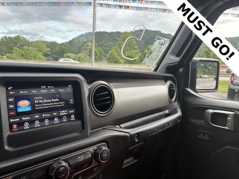 Used 2021 Jeep Wrangler Unlimited Sport image 20