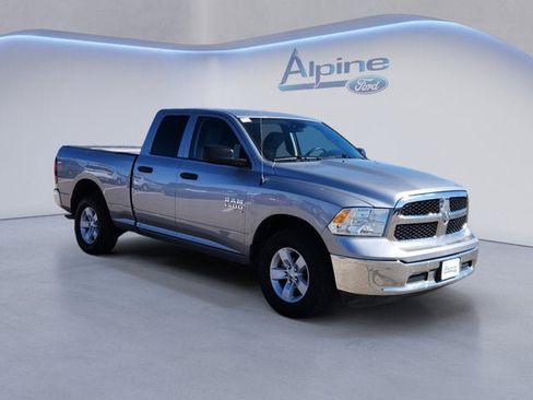 Used 2024 RAM 1500 Classic SLT image 7