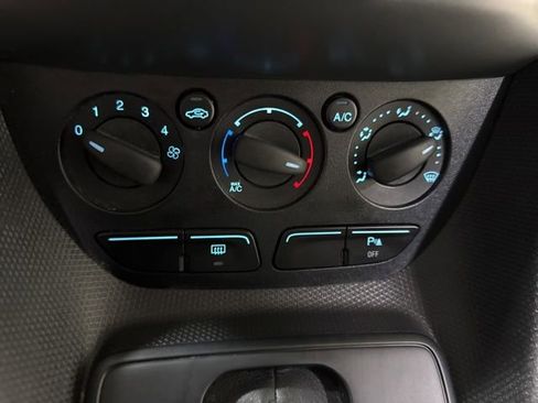 Used 2018 Ford Transit Connect XL FWD image 20