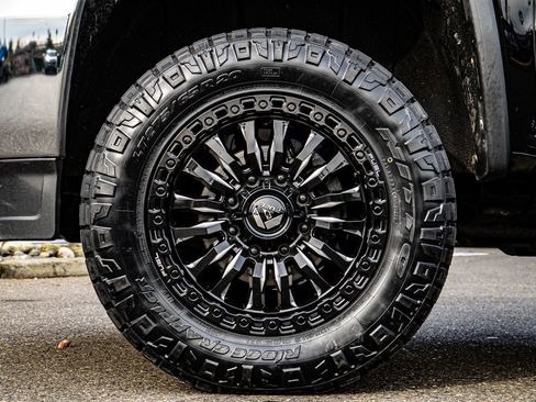 Used 2019 GMC Sierra 3500 SLT image 11