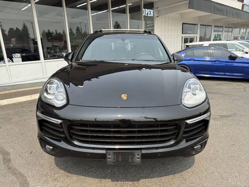 Used 2016 Porsche Cayenne S AWD/4WD image 12