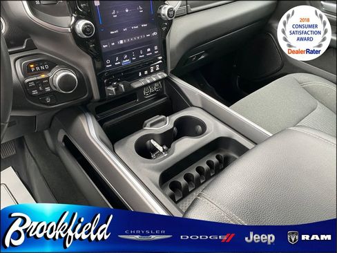 Used 2024 RAM 1500 Big Horn AWD/4WD image 26